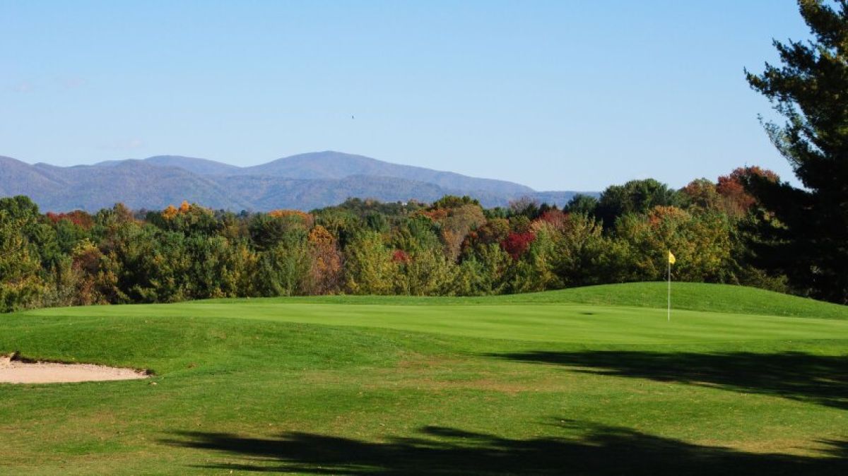 Hole #1 | 339 Yards | Par 4